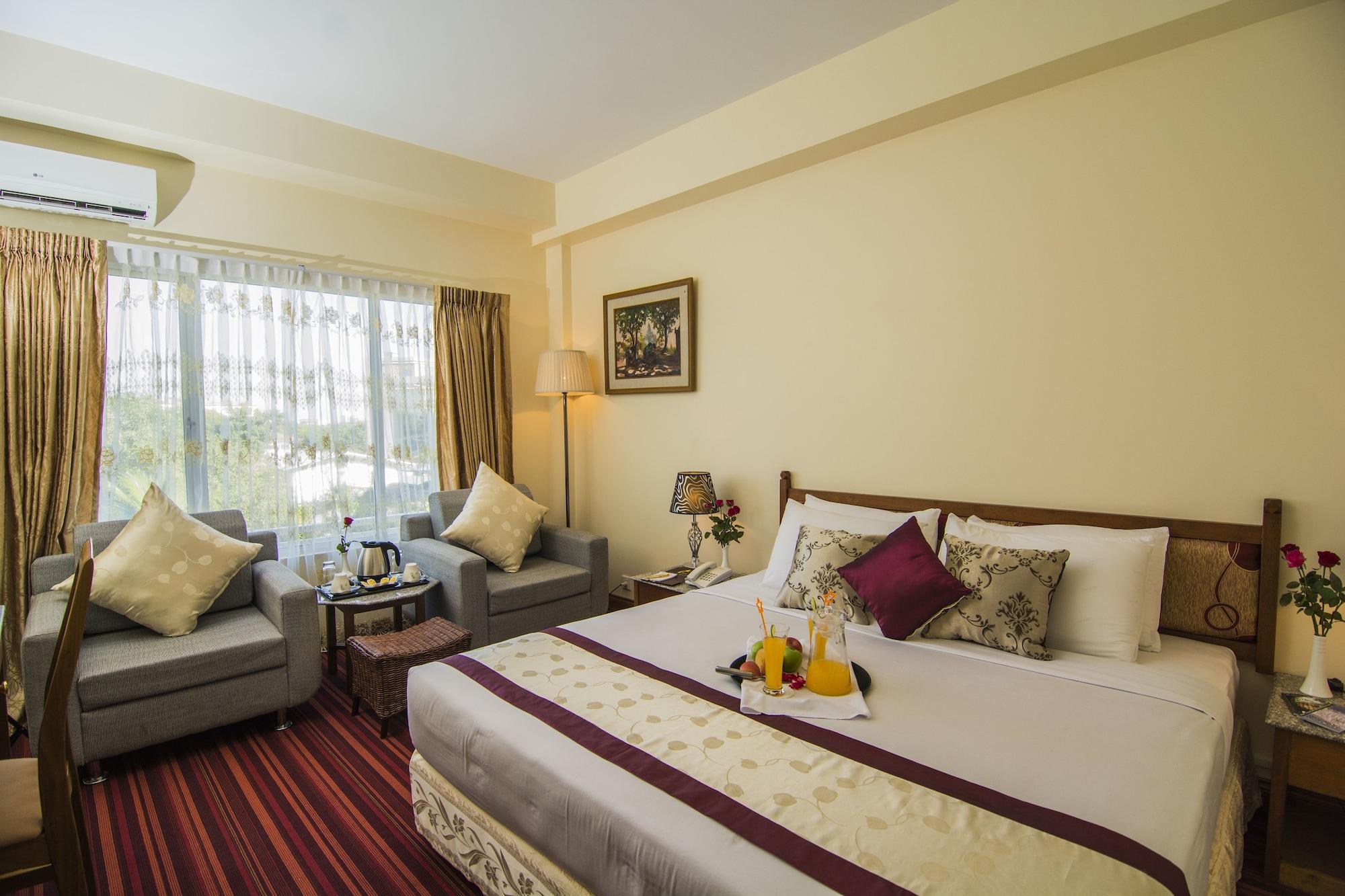 Reno Hotel Yangon Luaran gambar